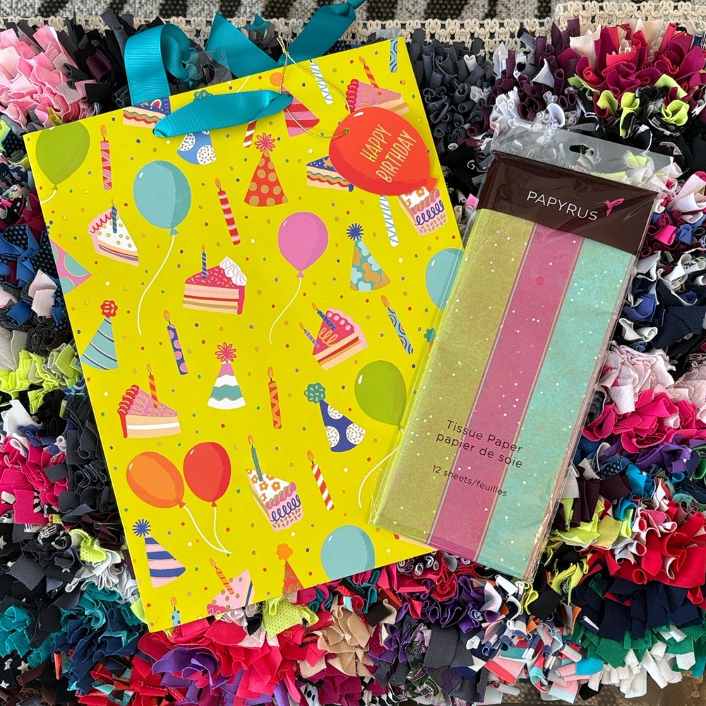 🆕Papyrus Birthday Bag And Tissue Paper Bundle